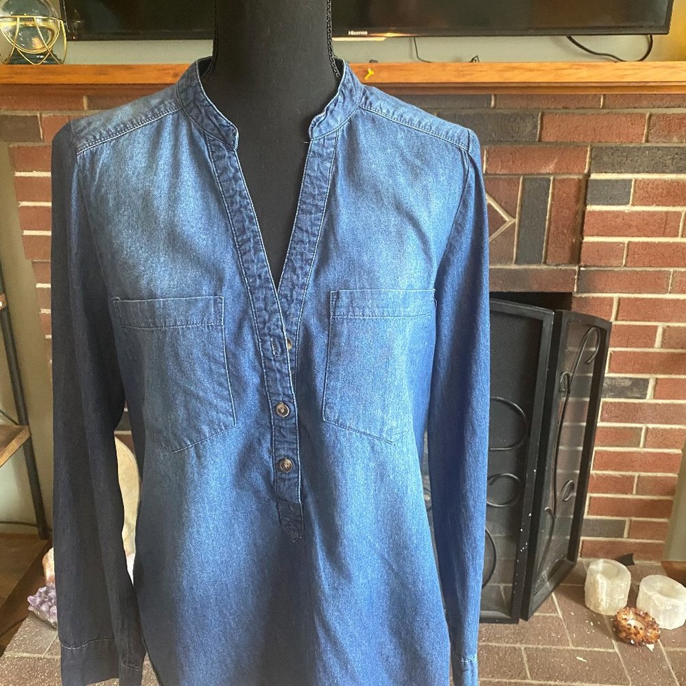 LAUREN CONRAD denim pull over top - Picture 2 of 4